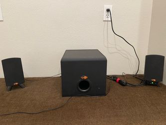 Klipsch 2.1 Speaker System with Subwoofer