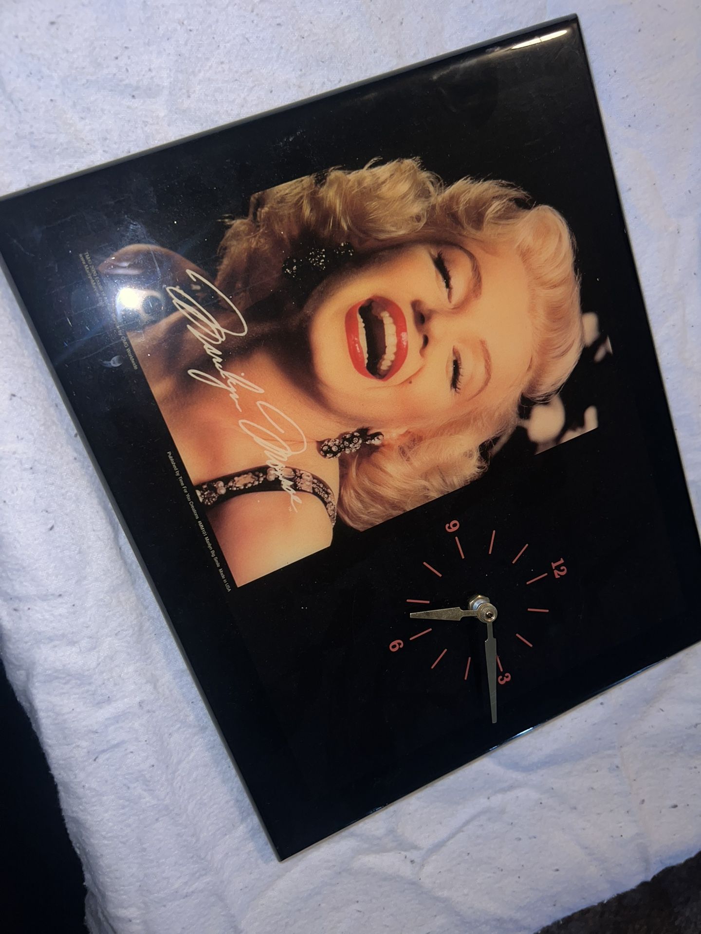 Marilyn Monroe Clock