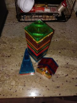 Magnetic blocks