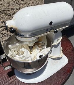 Kitchen Aid Mixer