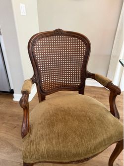Set of 2 vintage chairs