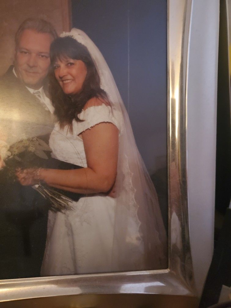 Size 16 Wedding Dress And Headset