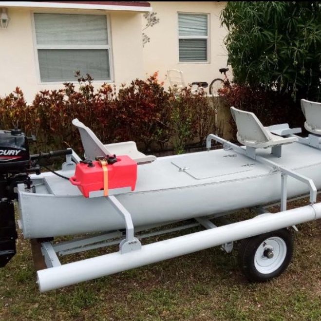 16 Foot Aluminum Canoe with Stabilizers Mercury 6hp Outboard