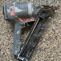 Senco SFN30 - Professional 15-Gauge 2" Finish Nailer w/ Case