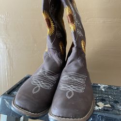 Cow girl boots 