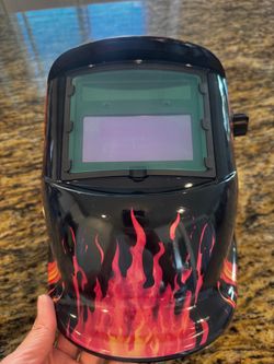 New Auto-Darkening Welding Helmet – 4 Colors Available