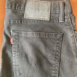 Levi’s And Carhartt Pants 