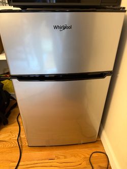 Whirlpool 3.1 cu ft Mini Refrigerator Stainless Steel