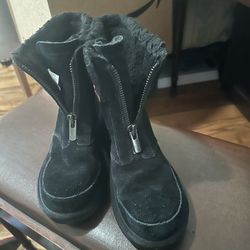 Size 8 Winter Boots Kookaburra 