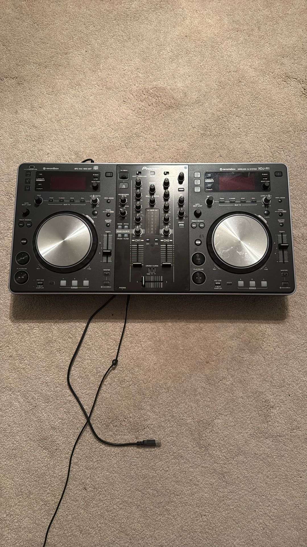 Pioneer XDJ-R1