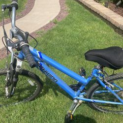 Ladies & men Schwinn Bikes