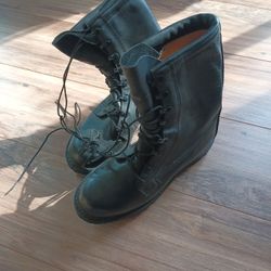 Bates Military Boots Never Used