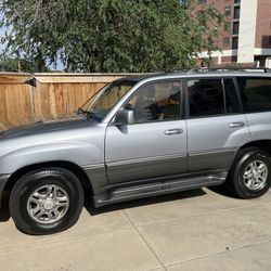 2001 Lexus LX 470