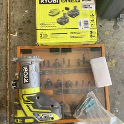 Ryobi Router With Bits And Batteries