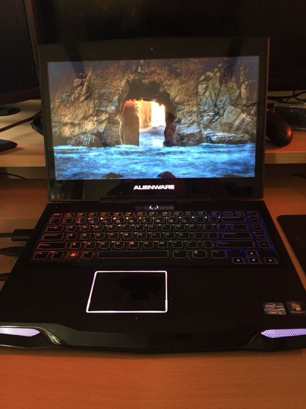 Alienware M14X r2 gaming laptop