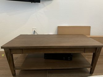 Wood Coffee Table W/ Drawer