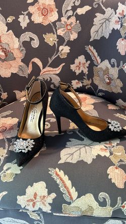 Brand New Mischa Badgley Black jeweled 3 in heel