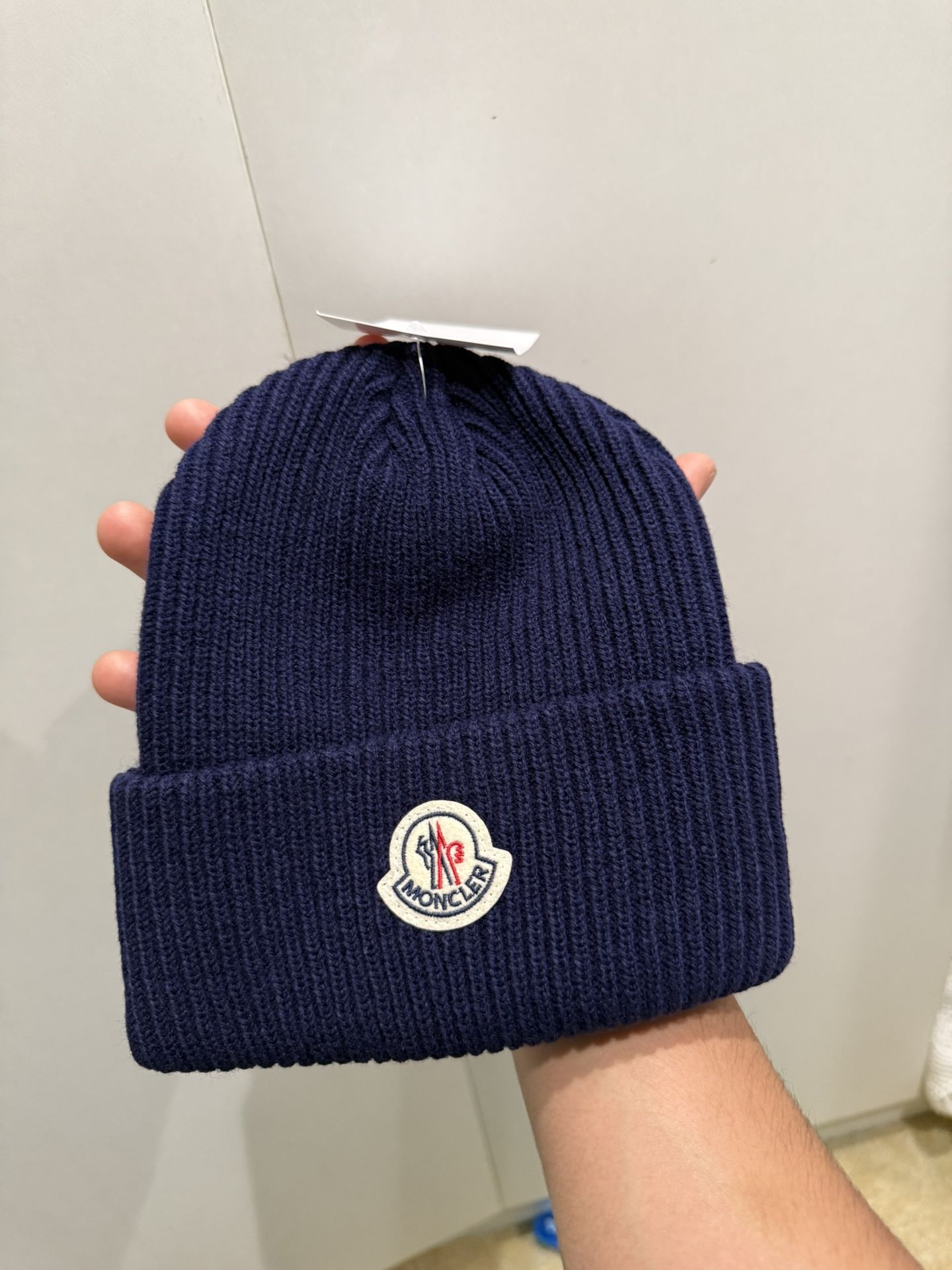 MONCLER BEANIE NAVY BLUE