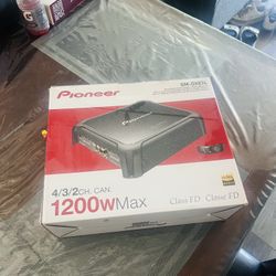 Pioneer 4 Channel Amplifier 