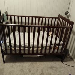 Crib With Mattress 