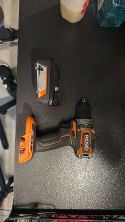 18v Ridgid drill w/4ah battery