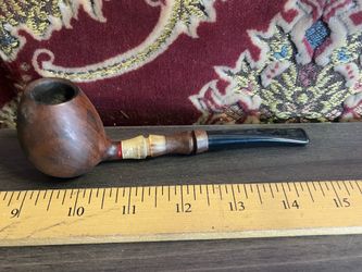 Briar burl pipe with bamboo