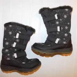 BASS Girls Tall Snow Boots size 11 Waterproof -
