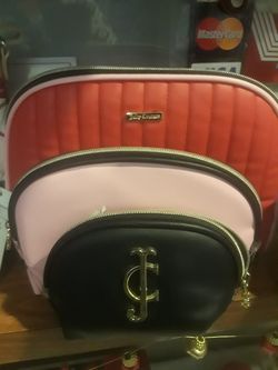 Cosmetic bags