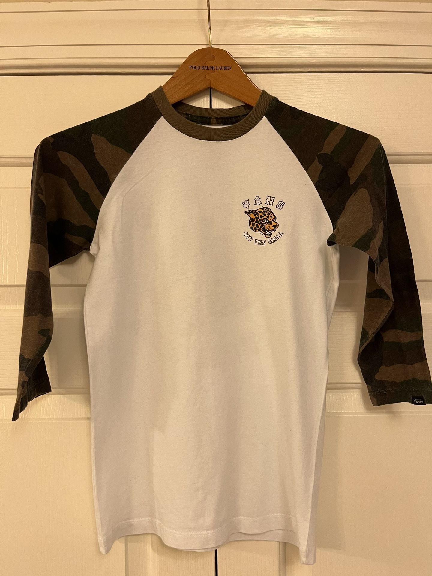 kids sz S Vans shirt