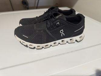 On cloud, tennis shoes, 8 1/2
