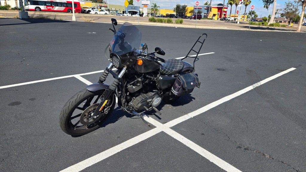 2017 Harley Davidson Iron 883