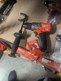 Brand New Milwaukee M18 Fuel 1/2" Hammer Drill/Driver