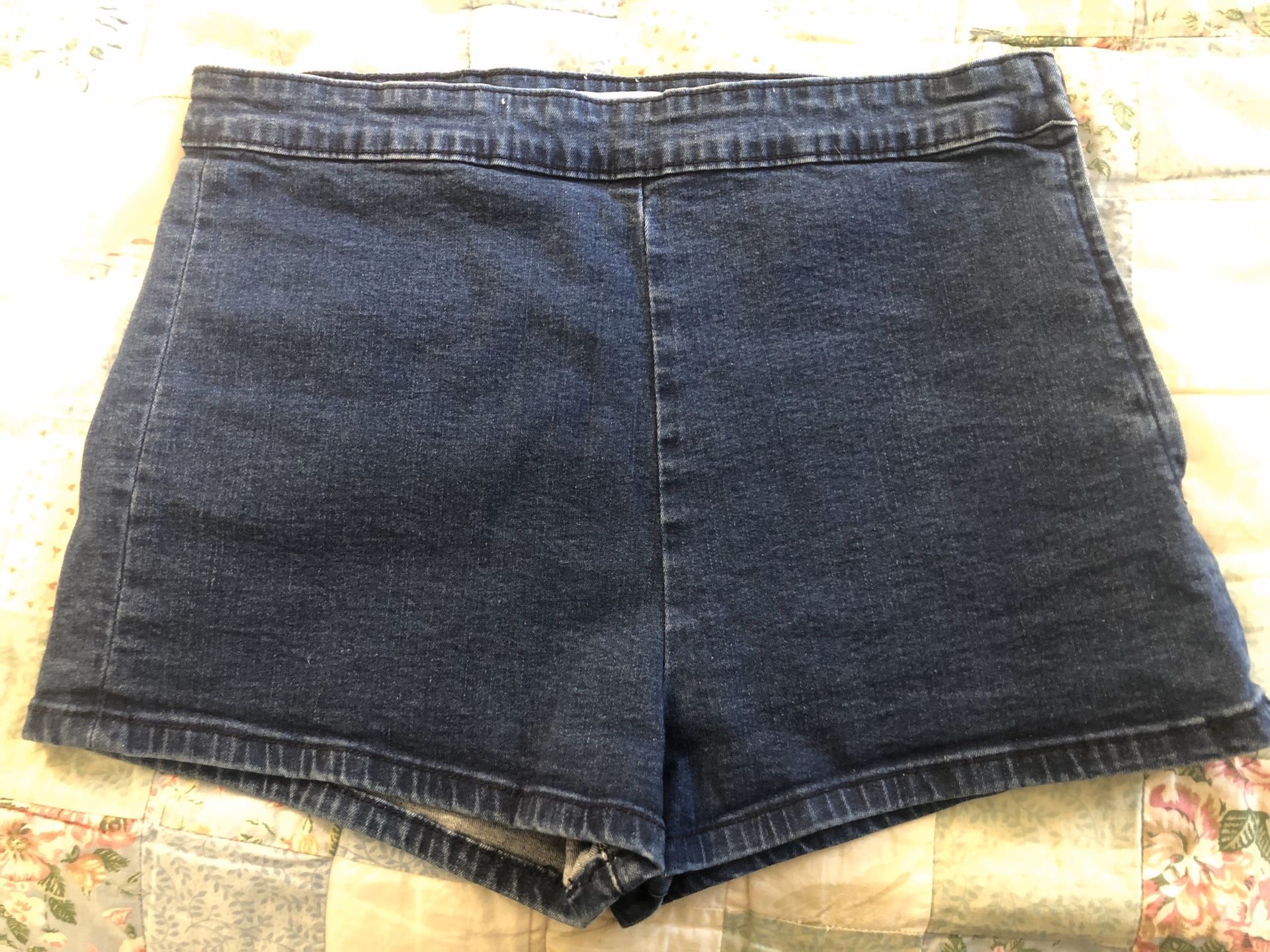 Forever 21 shirts Size 6-8