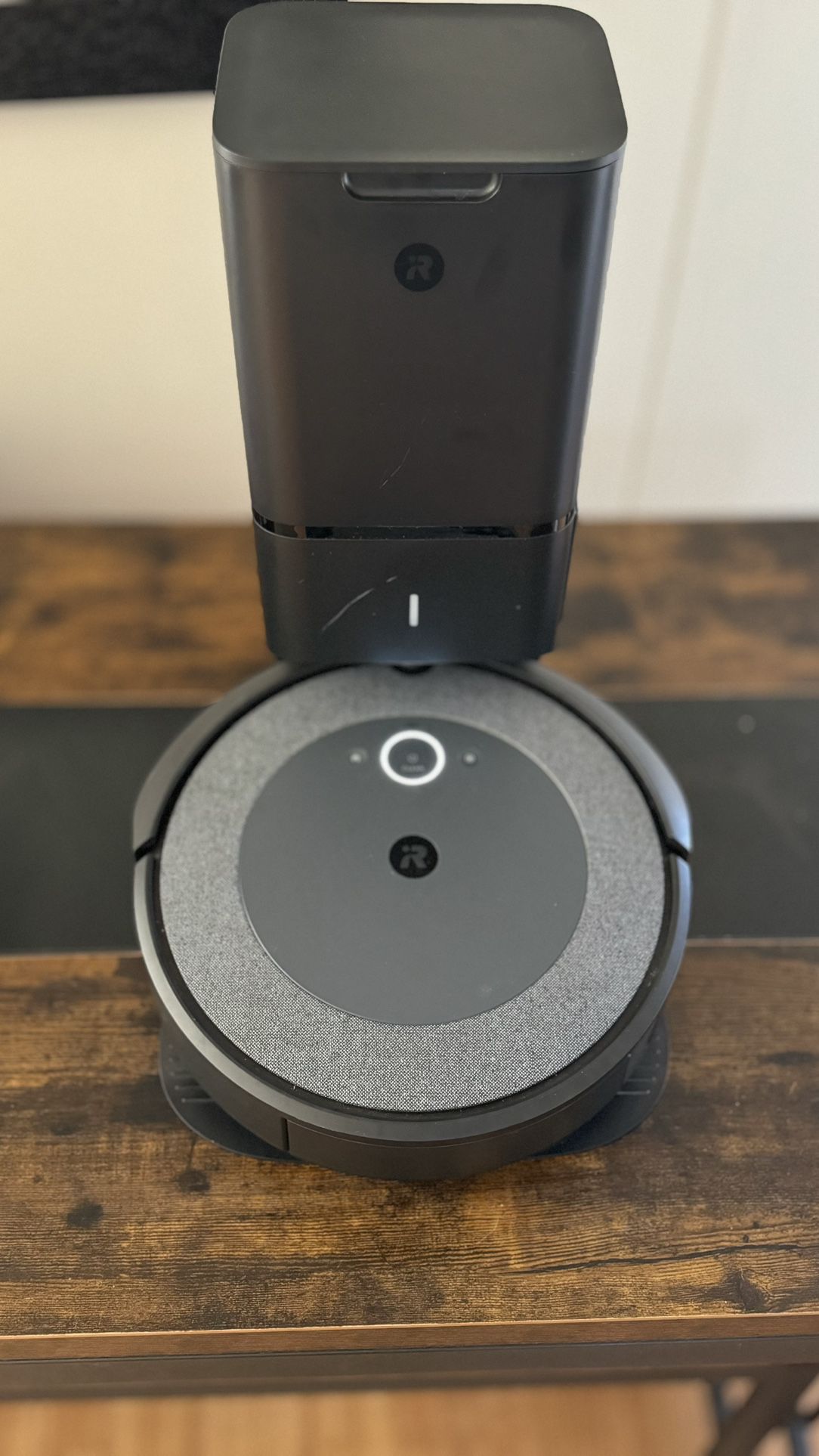 Roomba I3+ With Self Emptying Stand 