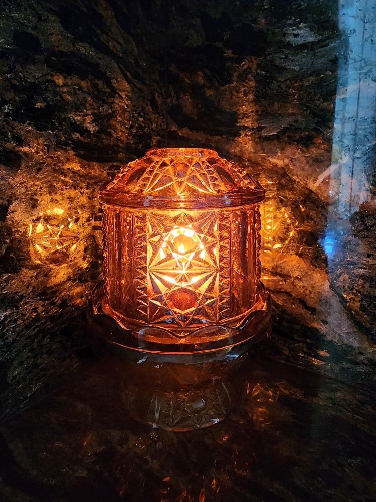 Indiana Glass Co. Fairy Lamp