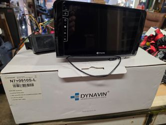 Dynavin stereo