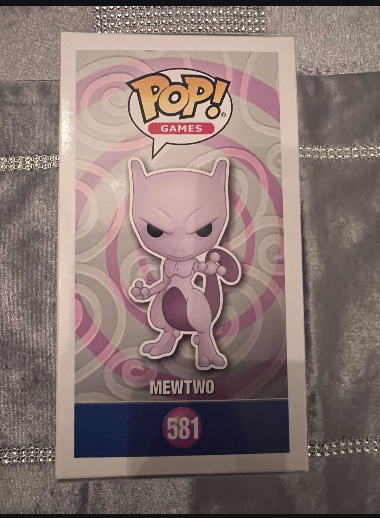 Funko Pop! Games Pokemon Mewtwo (Flocked) Summer Convention Exclusive  Figure #581 - US