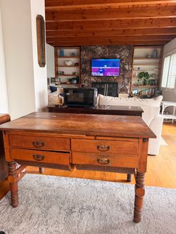 Free Bakers Table