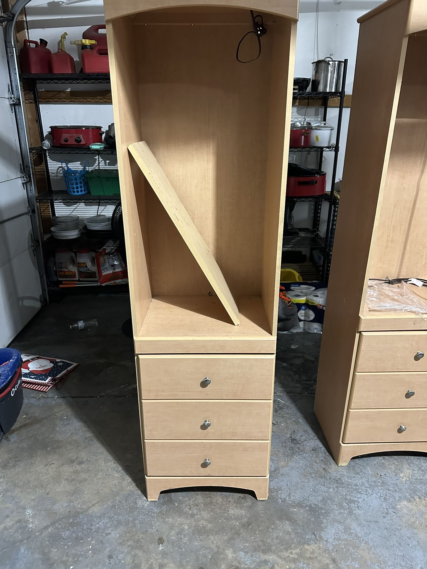 Entertainment Stands