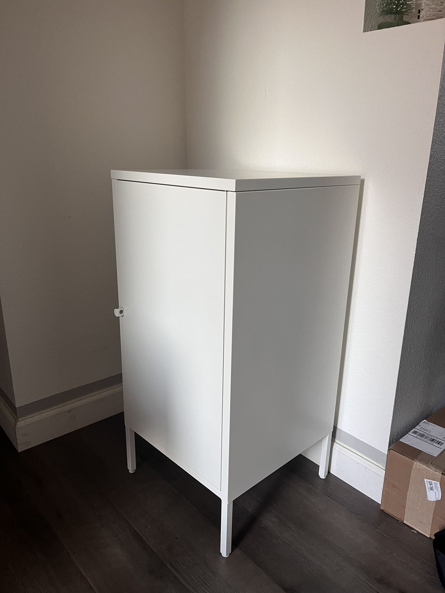 IKEA LIXHULT CABINET