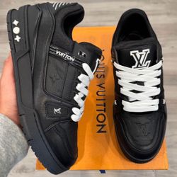 Louis Vuitton LV Trainers Black & White Sneaker