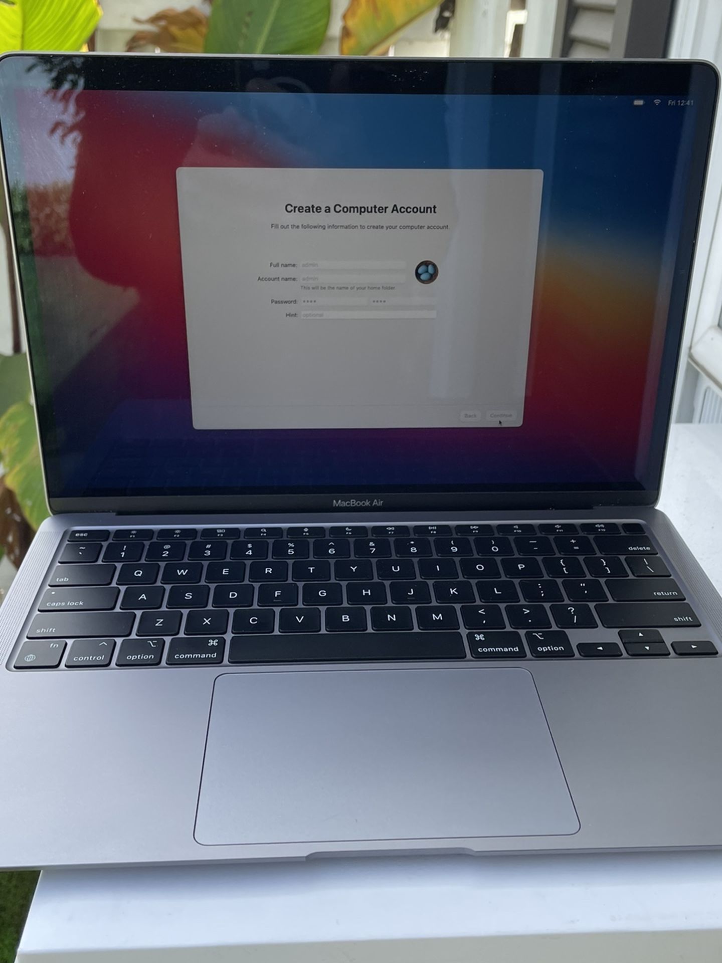 2020 Macbook Air M1 8GB 256GB