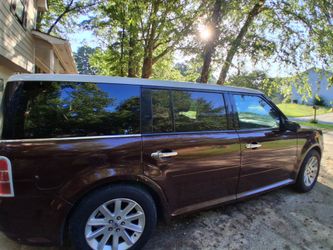 2010 Ford Flex SEL