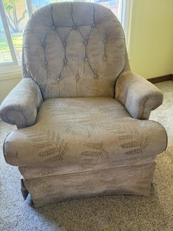 Swivel/rocking Chair