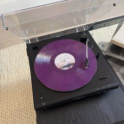 Bluetooth Record Player And 2 Taylor Switch Records (one Sealed)