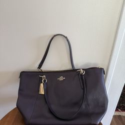 COACH Ava Tote Cross Grain Shoulder Bag in Purple