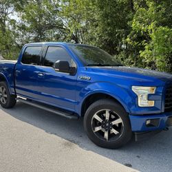 2017 F-150 XLT 4WD 5.0L V8 *ONLY 128K MILES* WARRANTY* TRADES* FINANCE  *ONLY 128,000 MILES  NO DAMN ECO BOOST GARBAGE!!!! TWIN TURBO JUNK!!!  *TWO OW