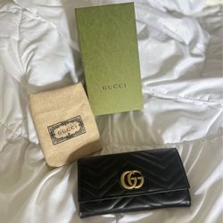 GUCCI marmont continental wallet