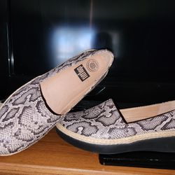 Womens Shoes  Fliptop