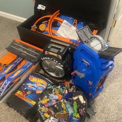 Hot wheels Cars & Tracks